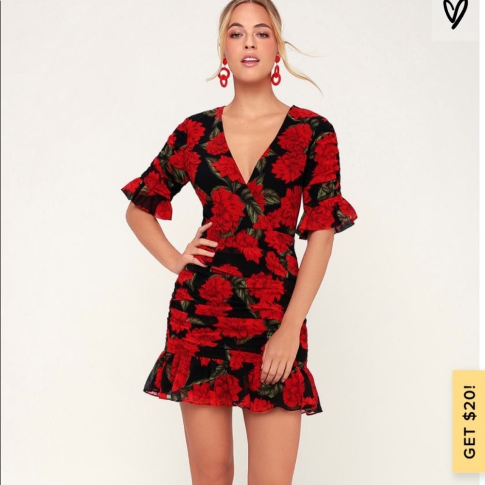 NWT FIND YOU BLACK FLORAL PRINT RUCHED DRESS XS